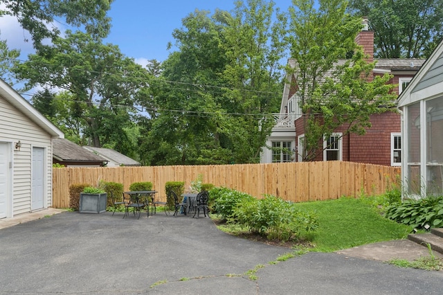 72 Atteridge Rd, Lake Forest, IL 60045 - view of patio / terrace featuring outdoor dining area