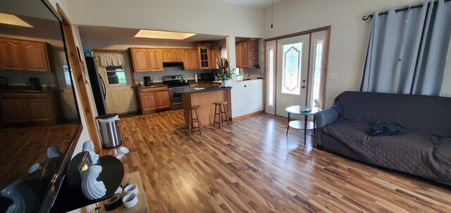 402 N Joselyn St, Heyworth, IL 61745 - photo 5