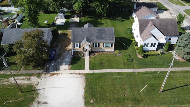 240 E 3rd Ave, Clifton, IL 60927 - aerial view of property and surrounding area