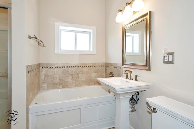 7235 174th Pl, Tinley Park, IL 60477 - bathroom featuring a garden tub and toilet