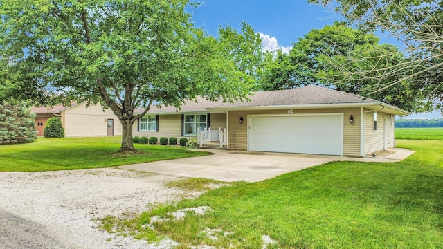301 Duitsman Dr, Royal, IL 61871 - photo 1