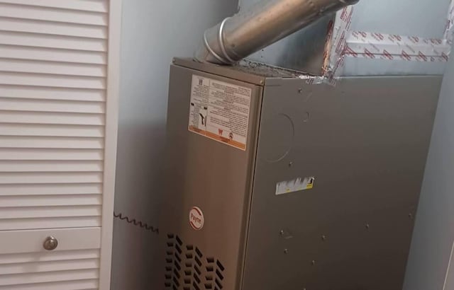 3114 W 163rd St, Markham, IL 60428 - detailed view of heating unit