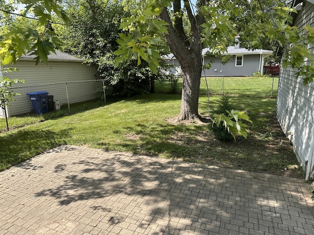 1314 Moore Ave, Saint Charles, IL 60174 - photo 21