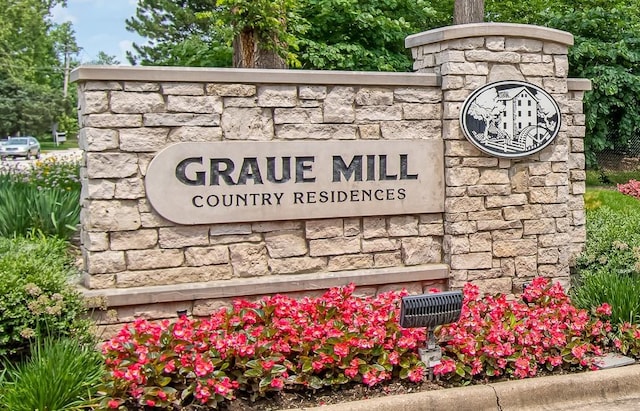 1409 Burr Oak Rd Unit 111A, Hinsdale, IL 60521 - photo 30