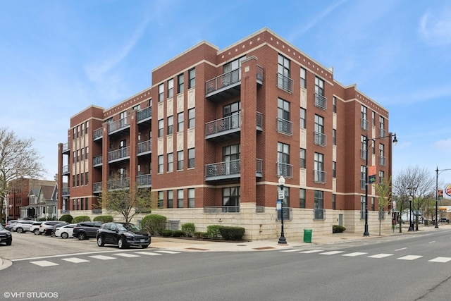 4011 N Francisco Ave Unit 310, Chicago, IL 60618 - view of apartment building / complex