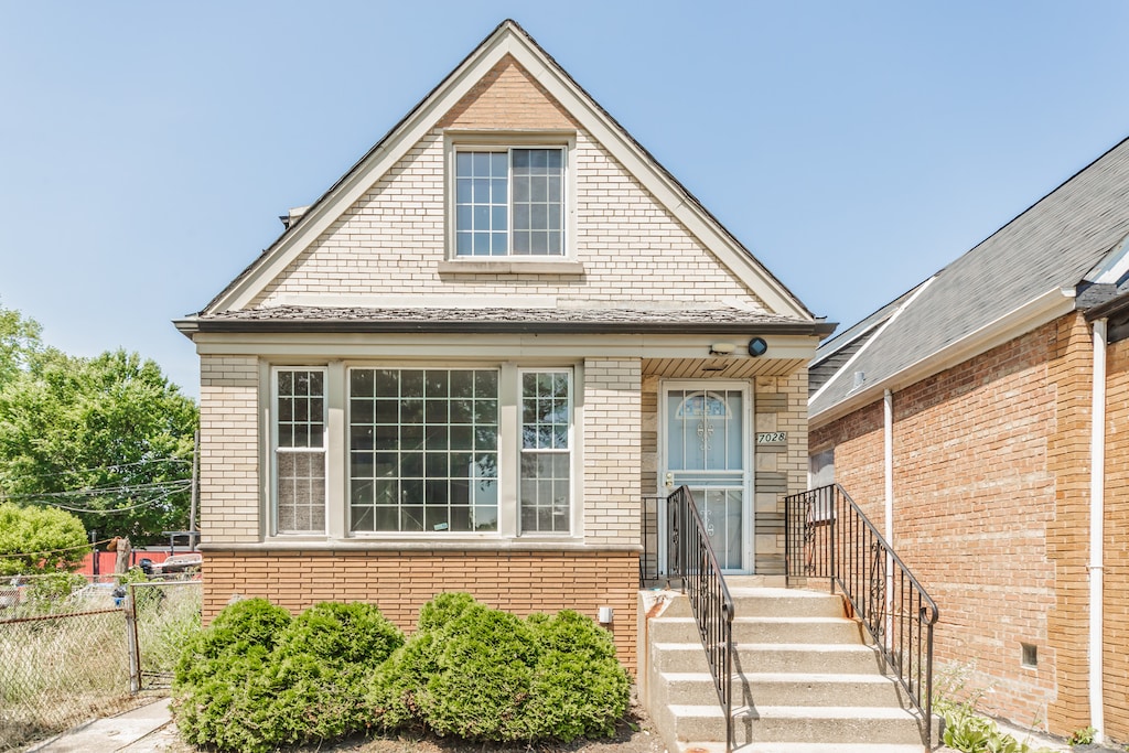 7028 S Honore St, Chicago, IL 60636 - photo 1