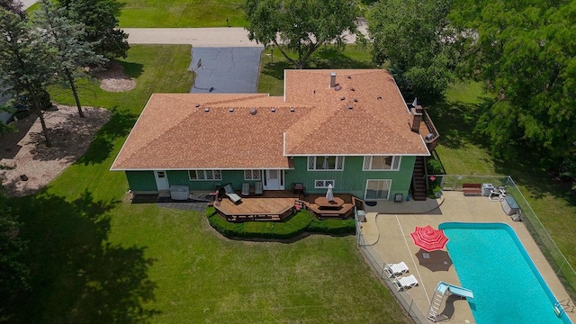 10S125 Springbrook Dr, Naperville, IL 60565 - aerial view of property and surrounding area featuring a pool area