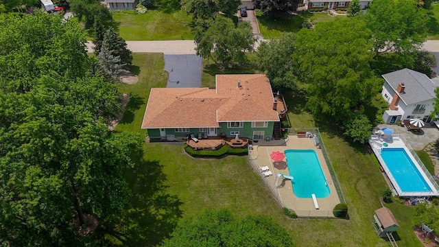 10S125 Springbrook Dr, Naperville, IL 60565 - view of property location featuring a pool
