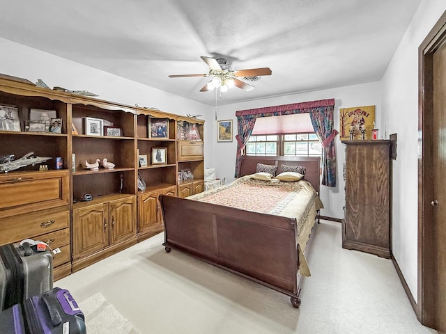 1607 Parkside Ct, Freeport, IL 61032 - bedroom with a ceiling fan
