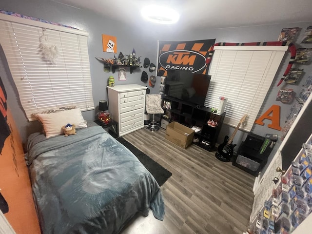 111 Earl Ave, Joliet, IL 60436 - bedroom with wood finished floors