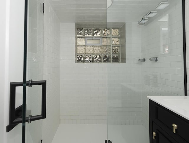 5848 N Drake Ave, Chicago, IL 60659 - full bath with a stall shower and vanity