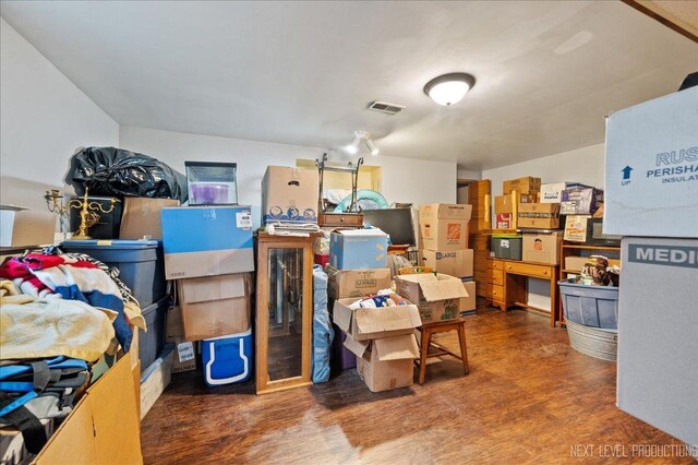1885 Monday Dr, Elgin, IL 60123 - view of storage room