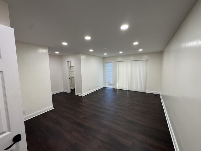 19W286 Governors Trl Unit 0, Oak Brook, IL 60523 - spare room with dark wood-style floors and recessed lighting