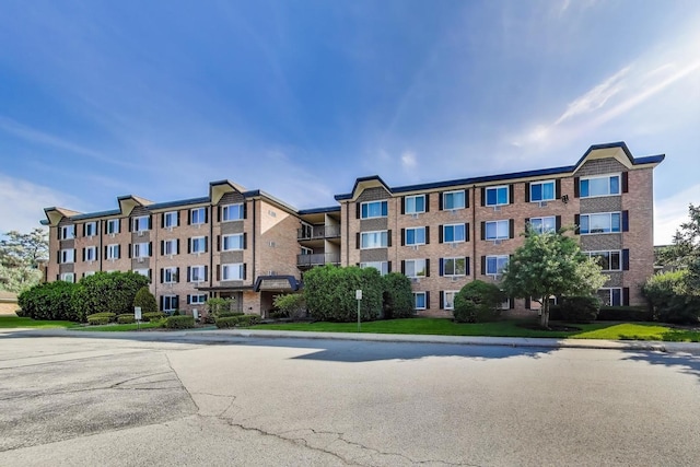 1227 S Old Wilke Rd Unit 304, Arlington Heights, IL 60005 - view of apartment building / complex