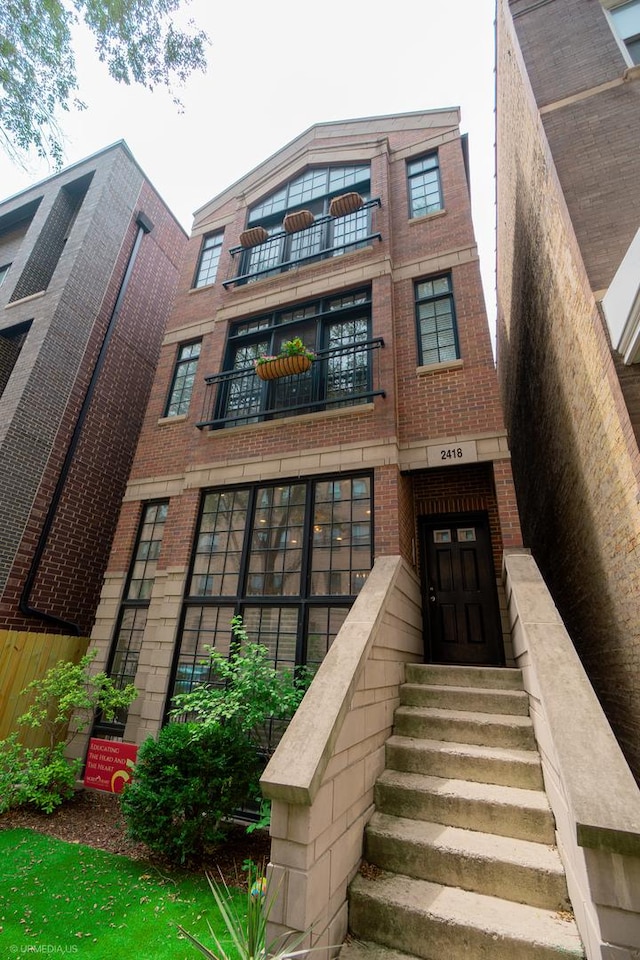 2418 N Southport Ave Unit 1, Chicago, IL 60614 - view of property