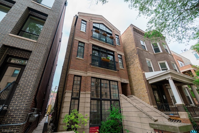 2418 N Southport Ave Unit 1, Chicago, IL 60614 - view of property
