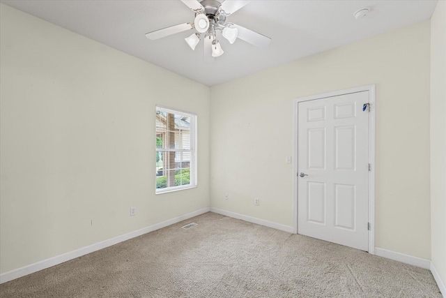 3718 Thornhill Dr Unit 0, Champaign, IL 61822 - unfurnished room with light colored carpet, a ceiling fan, and a smoke detector