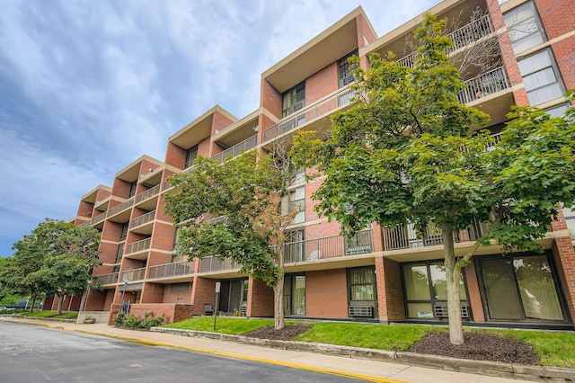 3041 S Michigan Ave Unit 501, Chicago, IL 60616 - view of apartment building / complex