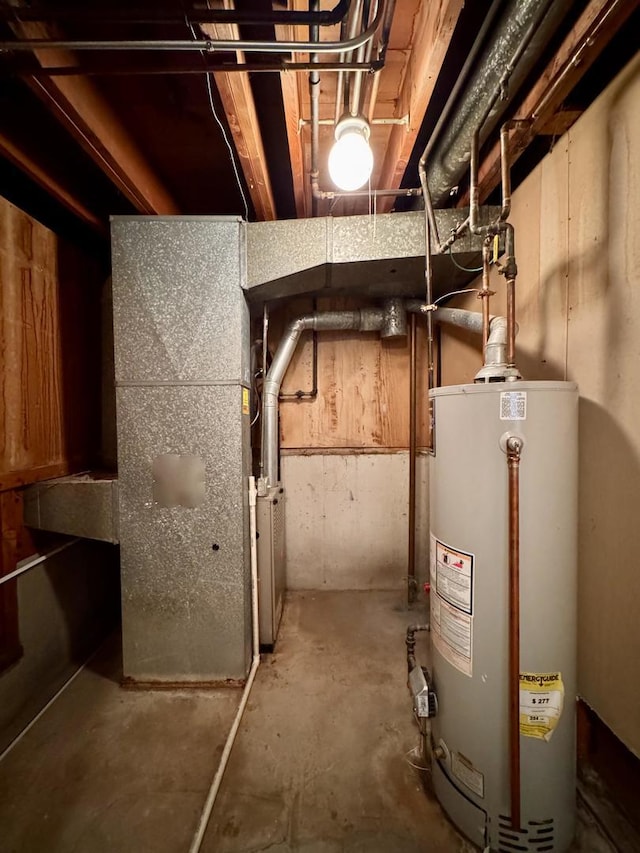 900 W Strieff Ln, Glenwood, IL 60425 - utilities featuring water heater