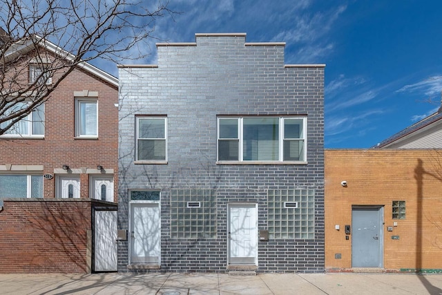 524 N Ashland Ave, Chicago, IL 60622 - photo 1