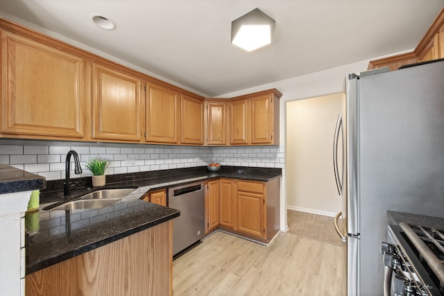 1530 Orchard Cir, Naperville, IL 60565 - kitchen with stainless steel appliances, light wood-style flooring, and decorative backsplash