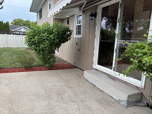16529 Edgewood Dr, Plainfield, IL 60586 - entrance to property featuring a patio