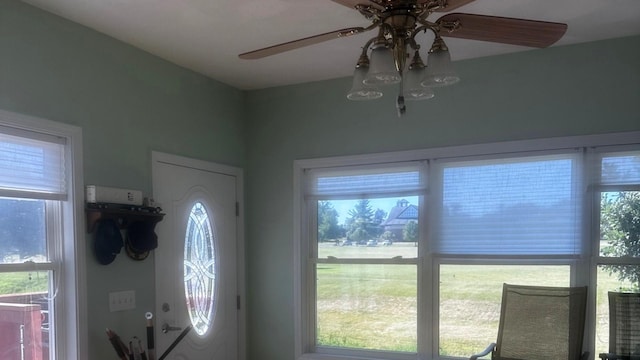 1959 W Navajo Dr, Freeport, IL 61032 - entryway with ceiling fan