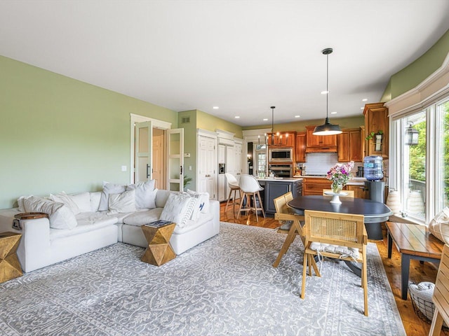 2207 N Elmkirk Pkwy N, Mchenry, IL 60051 - living area featuring wood finished floors and recessed lighting