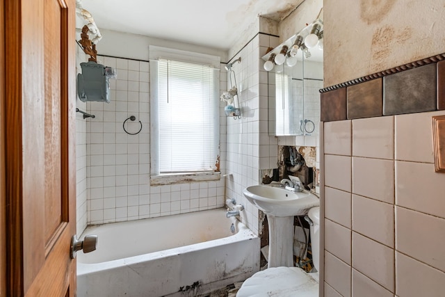 5212 S Honore St, Chicago, IL 60609 - full bath with shower / washtub combination and tile walls