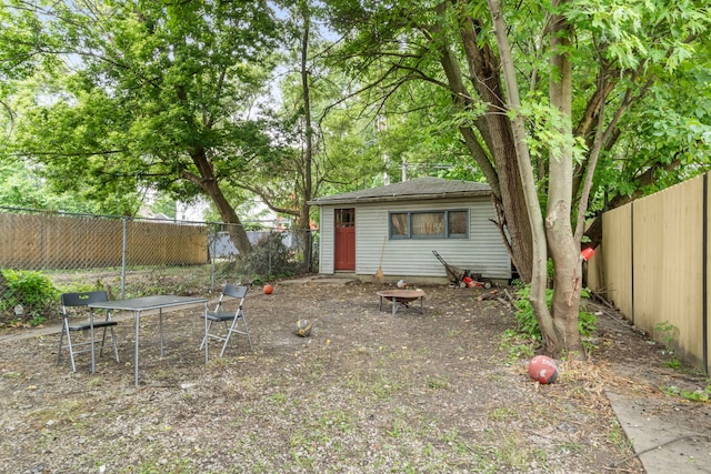 5212 S Honore St, Chicago, IL 60609 - fenced backyard with an outbuilding