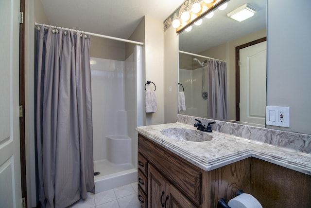 4751 N 5500w Rd, Kankakee, IL 60901 - bathroom featuring vanity, curtained shower, and tile patterned flooring