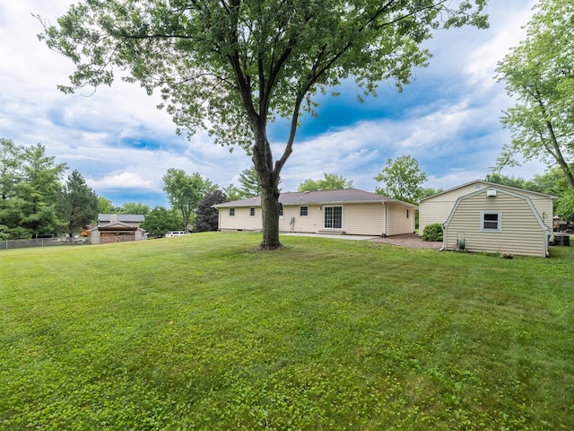14746 Mercury Ln, Bloomington, IL 61705 - view of grassy yard