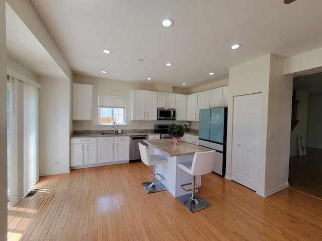 407 W Waterbury Dr, Round Lake, IL 60073 - photo 6
