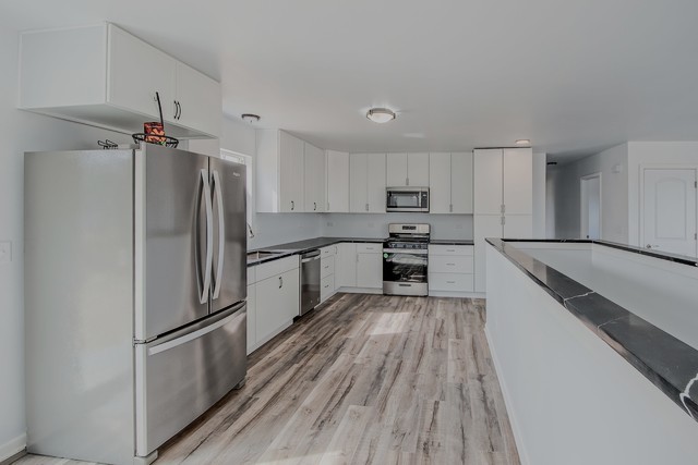 5001 9th St, Winthrop Harbor, IL 60096 - photo 5
