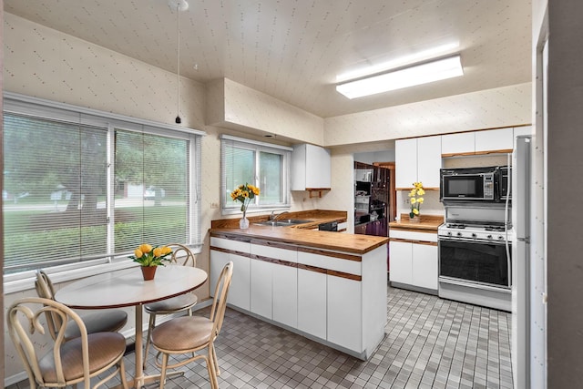 136 Windwood Ct Unit 31, Buffalo Grove, IL 60089 - photo 12