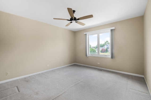 401 Kerry Ct, Prospect Heights, IL 60070 - empty room with carpet and ceiling fan