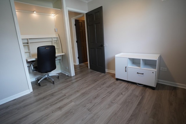 2304 Jay Ln, Rolling Meadows, IL 60008 - office area featuring wood finished floors and crown molding