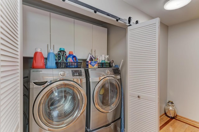 807 Harris Ln Unit 807, Romeoville, IL 60446 - laundry area featuring washing machine and clothes dryer and wood finished floors