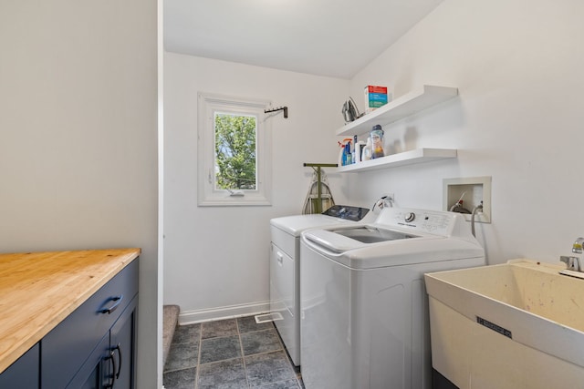 12351 W Warren Dr, Mokena, IL 60448 - laundry room with washer and clothes dryer and cabinet space