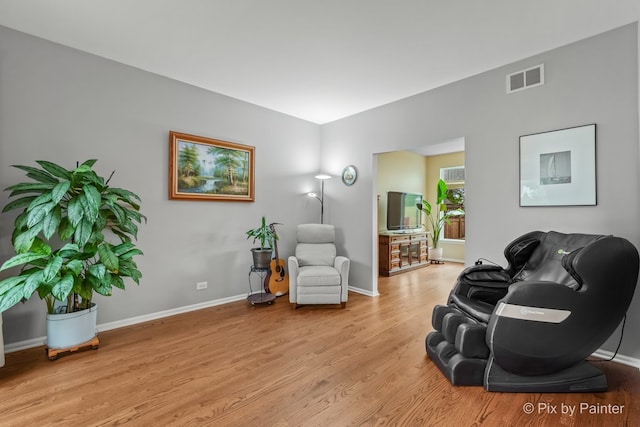534 Ivory Ln, Bartlett, IL 60103 - sitting room featuring light wood-style floors and baseboards