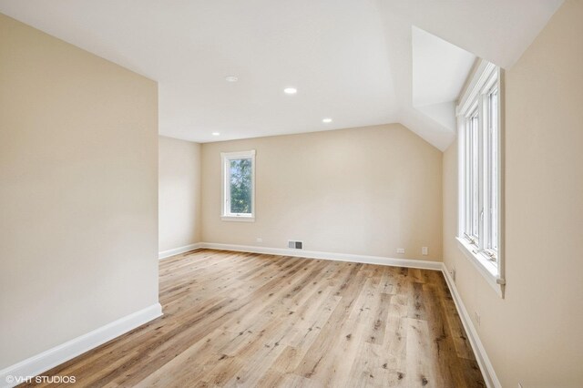 1899 Hilltop Ln, Bannockburn, IL 60015 - additional living space with light wood-style floors and recessed lighting