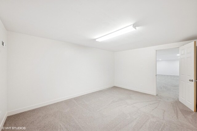 1899 Hilltop Ln, Bannockburn, IL 60015 - empty room with light carpet