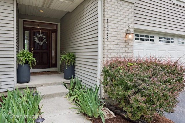 1373 Loch Lomond Dr, Crystal Lake, IL 60014 - photo 2