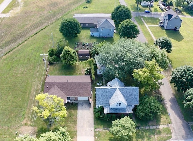 106 S Buck St, Leroy, IL 61752 - photo 2