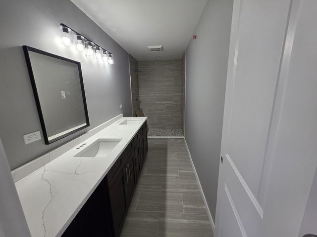 1390 Merrimac Ln, Hanover Park, IL 60133 - photo 12