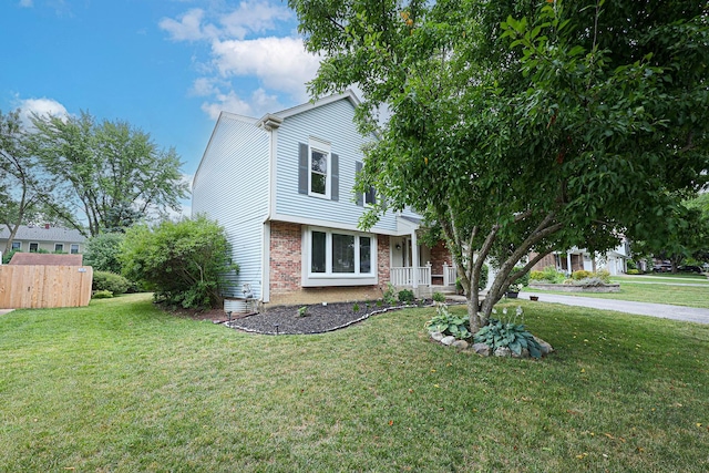 711 W Nichols Rd, Arlington Heights, IL 60004 - view of front of home with brick siding