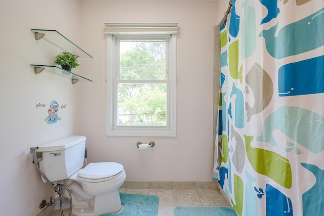 711 W Nichols Rd, Arlington Heights, IL 60004 - full bath with curtained shower and tile patterned flooring