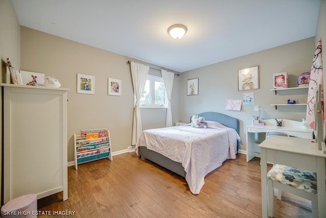 353 Eagle Ln, Bloomingdale, IL 60108 - bedroom featuring light wood-style floors