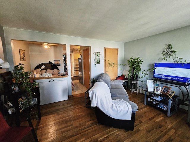 35 King Arthur Ct Unit 19, Northlake, IL 60164 - living area featuring hardwood / wood-style floors and ceiling fan