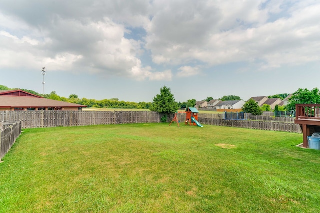 621 Blazing Star Dr, Lake Villa, IL 60046 - fenced backyard featuring a playground